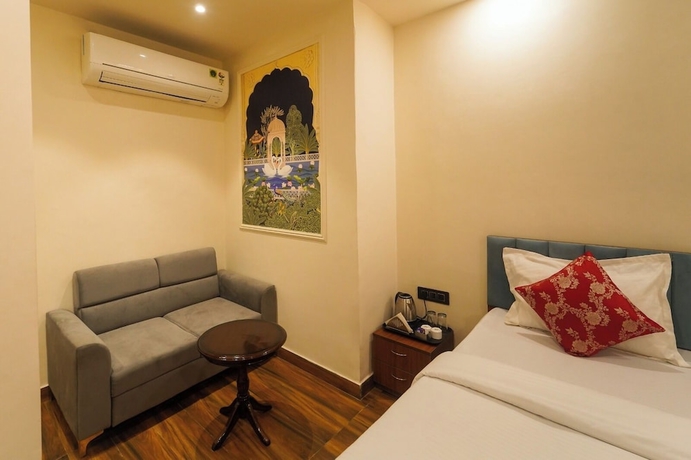 Imagen de la habitación del Hotel Kashi Niwas Varanasi. Foto 10