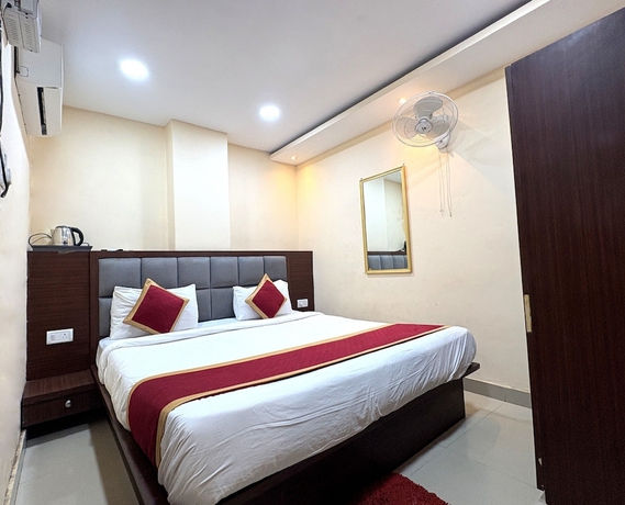 Imagen de los exteriores del Hotel Kashi Residency Varanasi. Foto 14