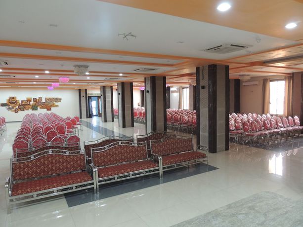 Imagen de los interiores del Hotel Kashish International. Foto 13