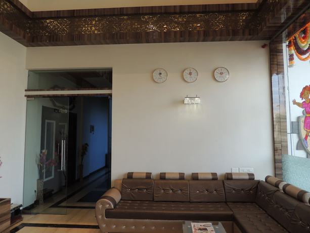 Imagen de los interiores del Hotel Kashish International. Foto 16