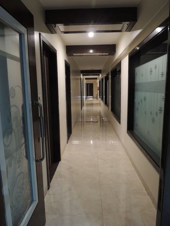Imagen de los interiores del Hotel Kashish International. Foto 19