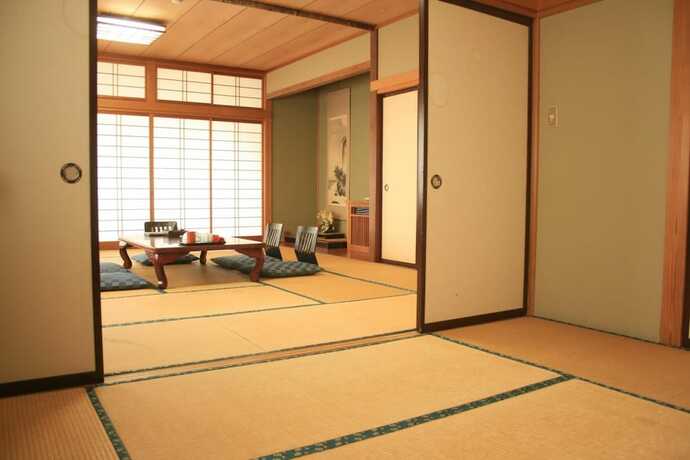 Imagen general del Hotel Kashiwaya, Chikuma. Foto 19