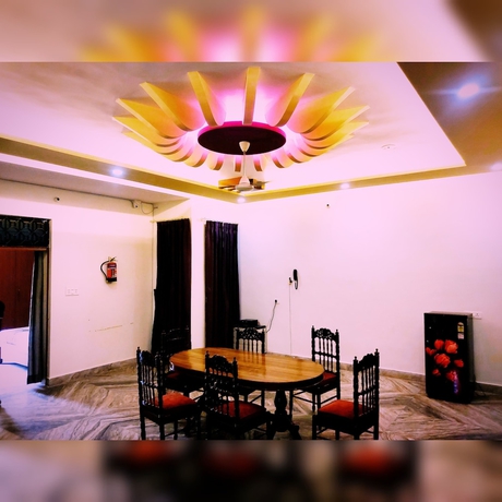 Imagen de la habitación del Hotel Kashyaam Inn. Foto 8