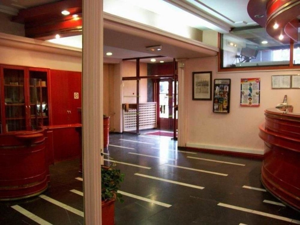 Imagen de los interiores del Hotel Kasina. Foto 9