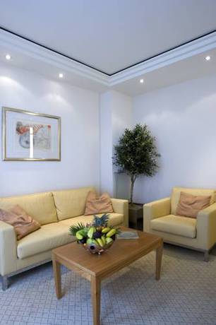 Imagen de la habitación del Hotel Kasino. Foto 6