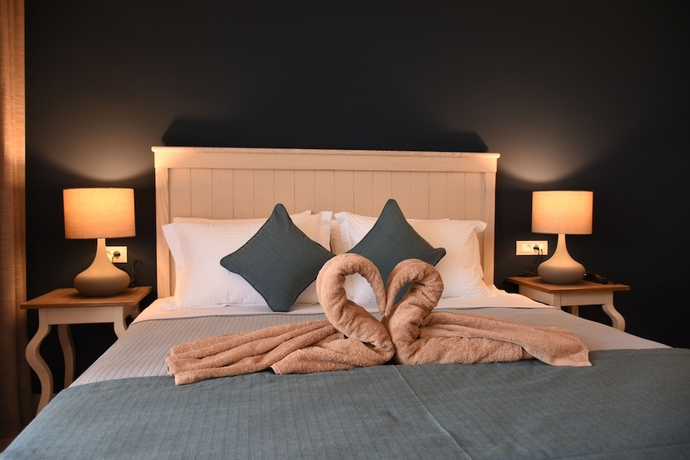 Imagen de la habitación del Hotel Kassandra Mare. Foto 2