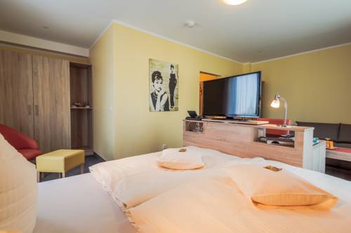 Imagen de la habitación del Hotel Kasserolle. Foto 9