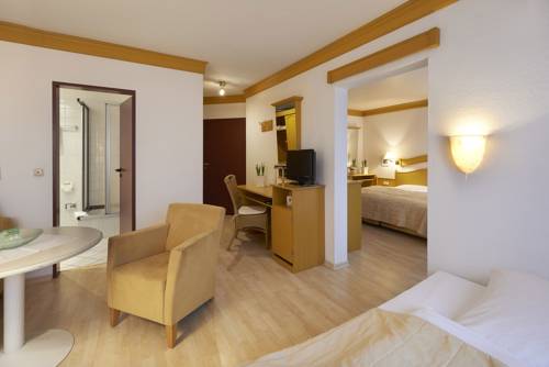 Imagen general del Hotel Kastanienhof, Bad Münder . Foto 1