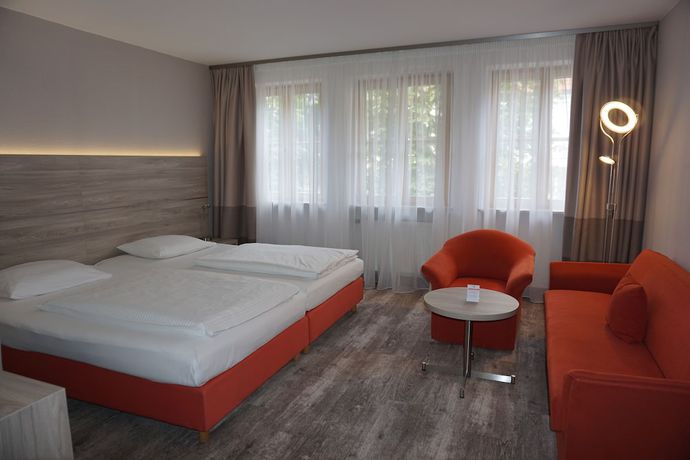 Imagen de la habitación del Hotel Kastanienhof, Erding. Foto 2