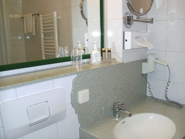 Imagen de la habitación del Hotel Kastanienhof, Erding. Foto 5