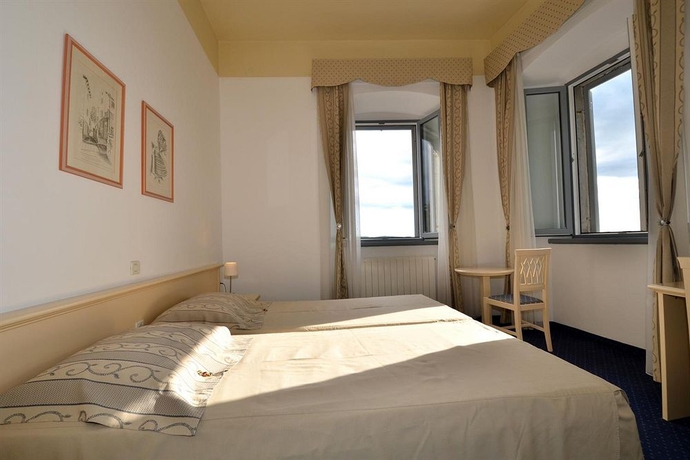 Imagen de la habitación del Hotel Kastel, Motovun. Foto 7