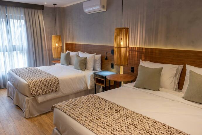 Imagen de la habitación del Hotel Kastel Petr&oacute;polis. Foto 12