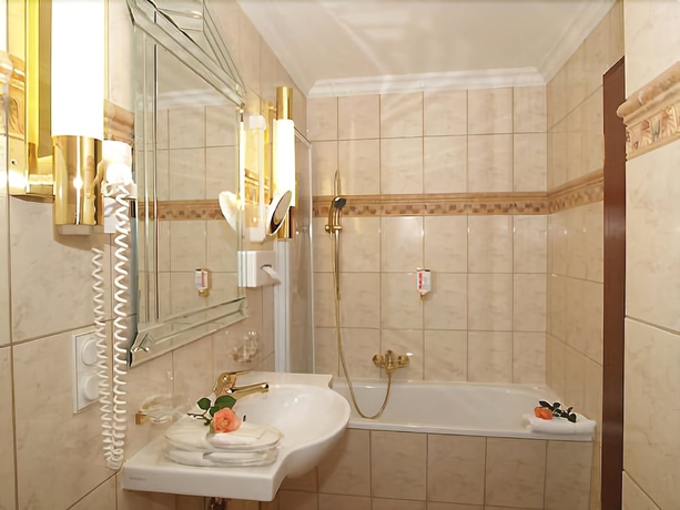 Imagen de la habitación del Hotel Kastell. Foto 11