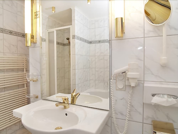 Imagen de la habitación del Hotel Kastell. Foto 12