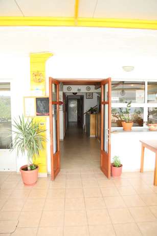 Imagen de los interiores del Hotel Kastelli. Foto 14