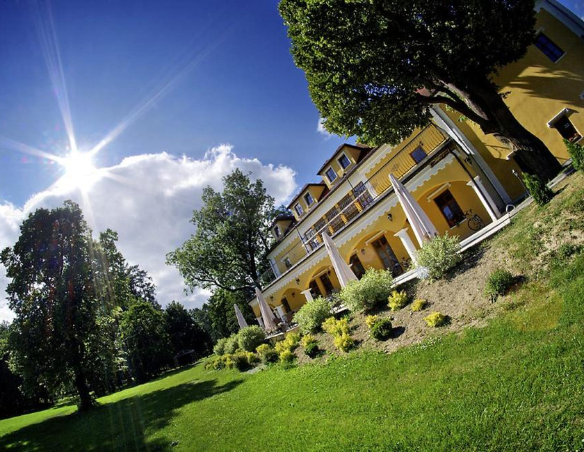 Imagen general del Hotel Kastiel Lucivna. Foto 1