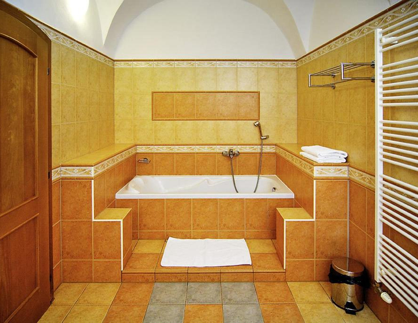 Imagen general del Hotel Kastiel Lucivna. Foto 14