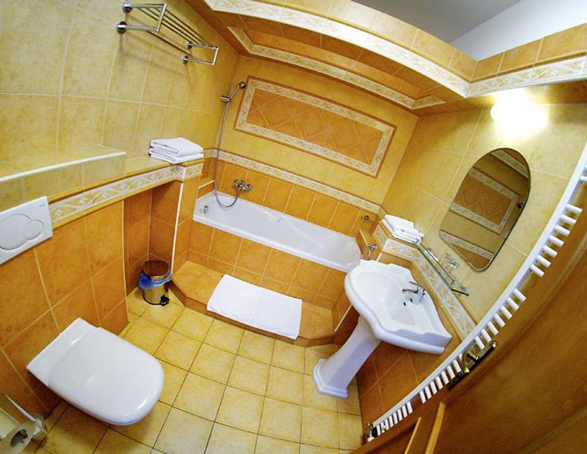 Imagen general del Hotel Kastiel Lucivna. Foto 20
