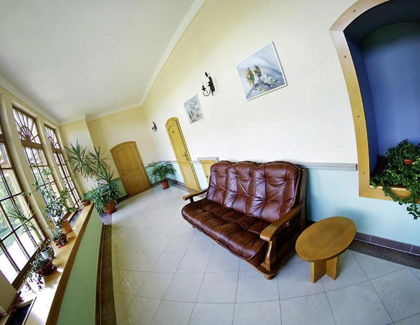 Imagen general del Hotel Kastiel Lucivna. Foto 25