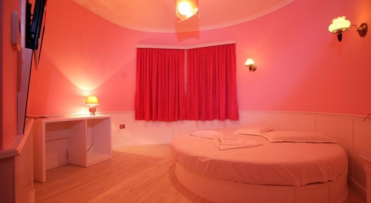 Imagen de la habitación del Hotel Kastria. Foto 4