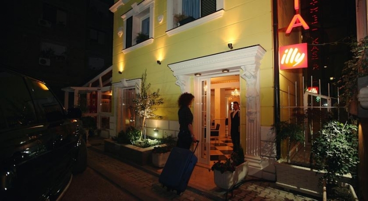 Imagen de los exteriores del Hotel Kastria. Foto 6