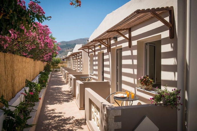 Imagen general del Hotel Kastro Beach Apartments. Foto 5