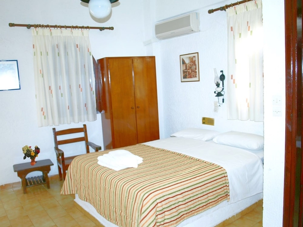 Imagen de la habitación del Hotel Kastro Studios Apartments. Foto 18