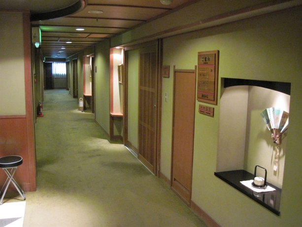 Imagen de los interiores del Hotel Kasuga. Foto 11