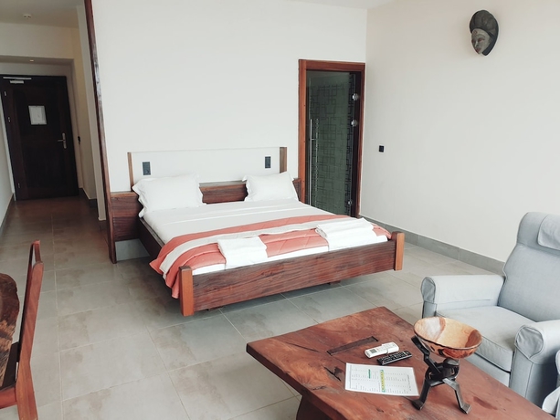 Imagen de la habitación del Hotel Kasumai Beach Resort. Foto 18