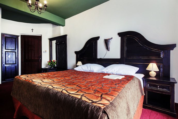 Imagen de la habitación del Hotel Kasztel. Foto 5