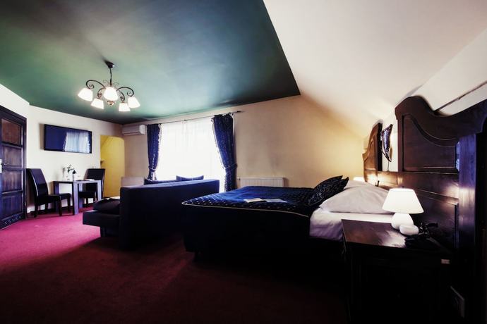 Imagen de la habitación del Hotel Kasztel. Foto 6