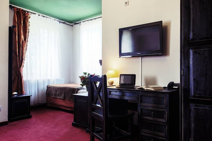 Imagen de la habitación del Hotel Kasztel. Foto 7