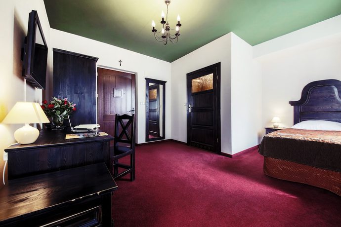 Imagen de la habitación del Hotel Kasztel. Foto 13