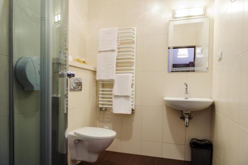 Imagen de la habitación del Hotel Kasztelan. Foto 8
