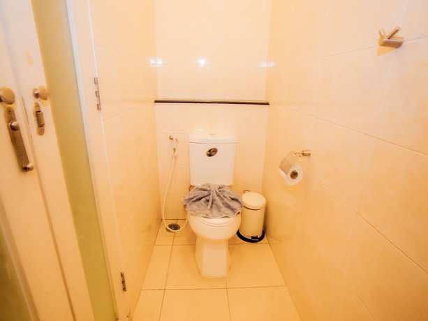 Imagen de la habitación del Hotel Kata Blue Sea Resort. Foto 15