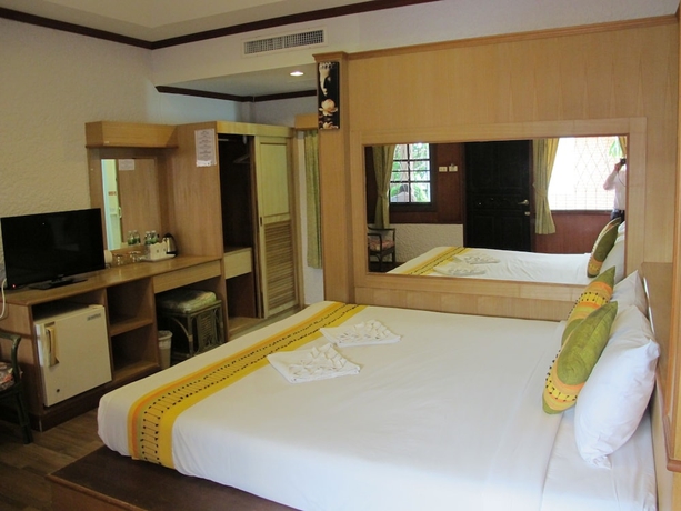 Imagen de la habitación del Hotel Kata Garden Resort. Foto 11