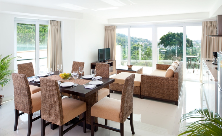 Imagen de los interiores del Hotel Kata Ocean View Residences. Foto 15