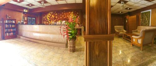 Imagen general del Hotel Kata Palace Phuket. Foto 4