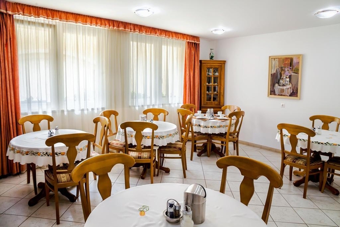 Imagen general del Hotel Kata Panzió. Foto 2