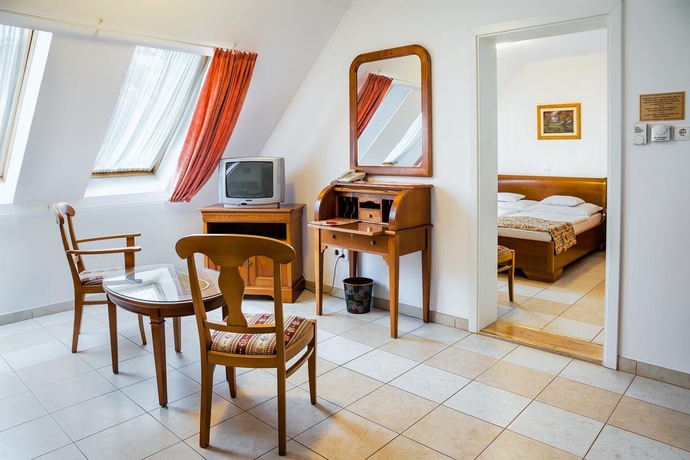 Imagen general del Hotel Kata Panzió. Foto 9