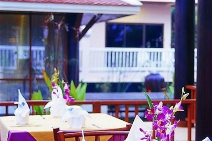 Imagen general del Hotel Kata Poolside Resort. Foto 5