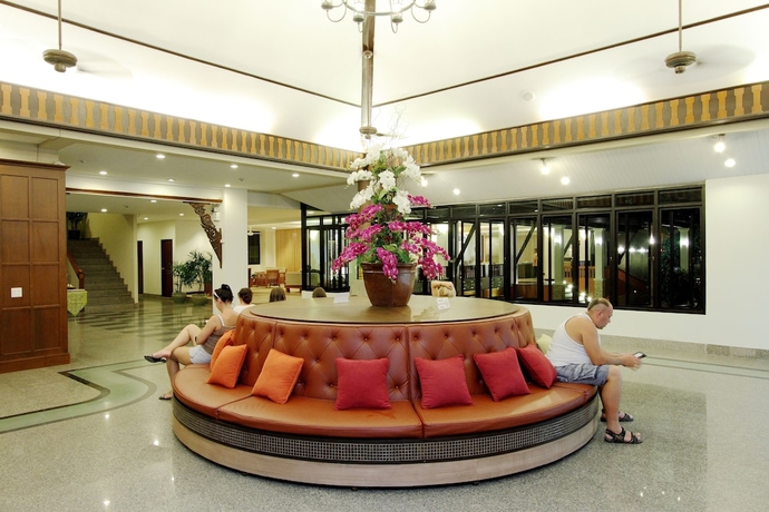 Imagen de los interiores del Hotel Kata Sea Breeze Resort. Foto 17