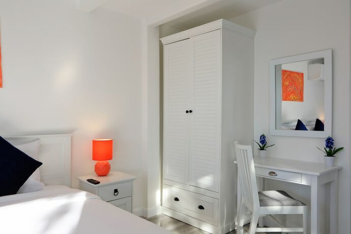 Imagen general del Hotel Kata White Villas. Foto 2