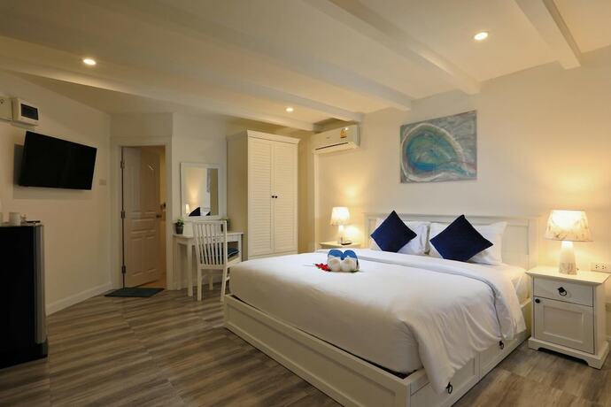 Imagen general del Hotel Kata White Villas. Foto 7