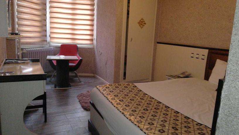 Imagen de la habitación del Hotel Katan. Foto 13