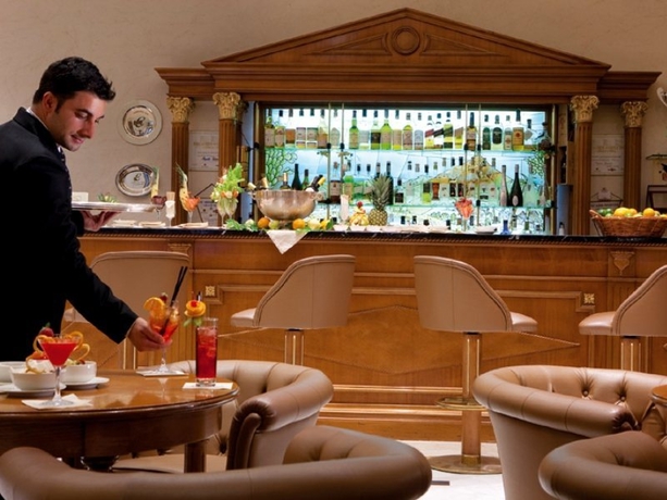 Imagen general del Hotel Katane Palace. Foto 3