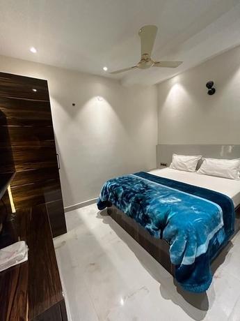 Imagen de la habitación del Hotel Katani Inn. Foto 3