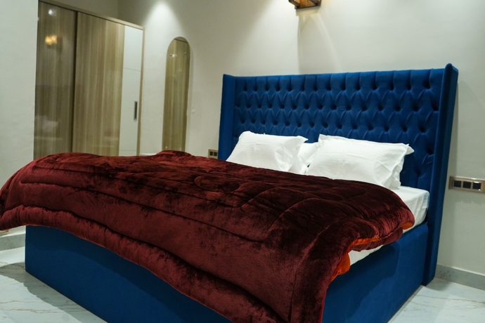 Imagen de la habitación del Hotel Katani Inn. Foto 8