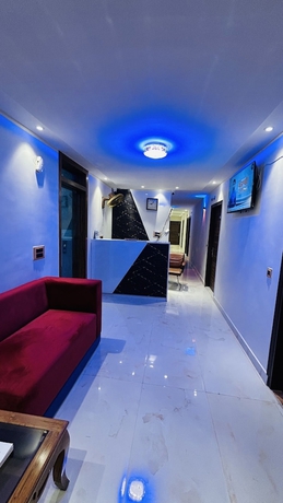 Imagen de los interiores del Hotel Katani Inn. Foto 15