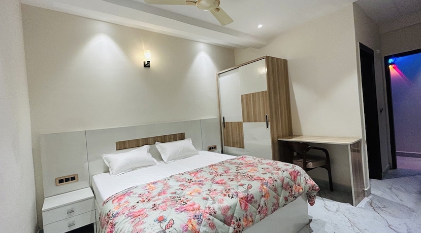 Imagen de la habitación del Hotel Katani Inn. Foto 11